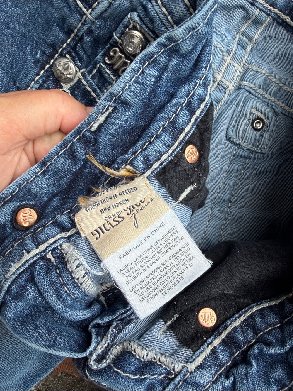 Miss Me signature boot cut blue jeans size 26 - Picture 6 of 7